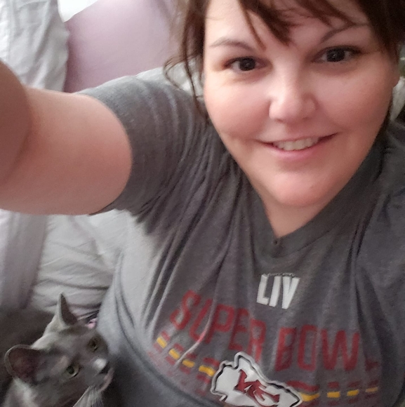 Meet your Posher, Ann - Picture 1 of 1